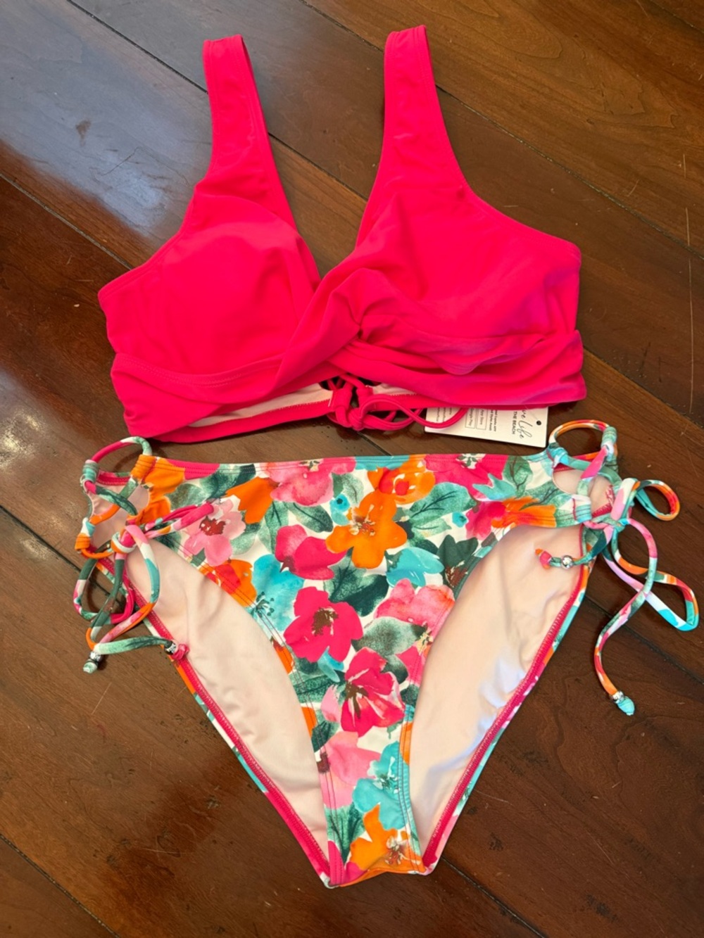 CUPSHE Hot Pink Twist Bikini Top with Floral Tie-Side Bottoms